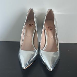Silver High Heel Pumps